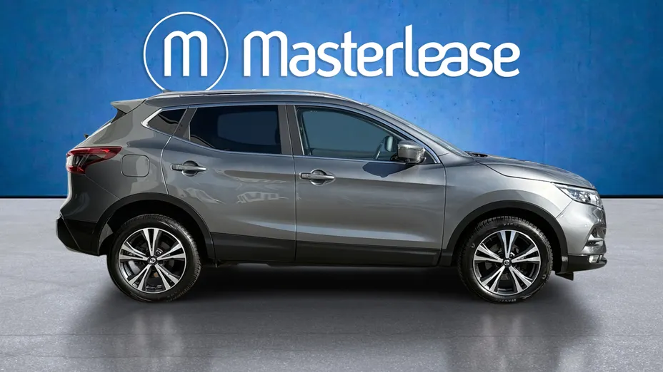 NISSAN Qashqai Qashqai 1.3 DIG-T N-Connecta DCT