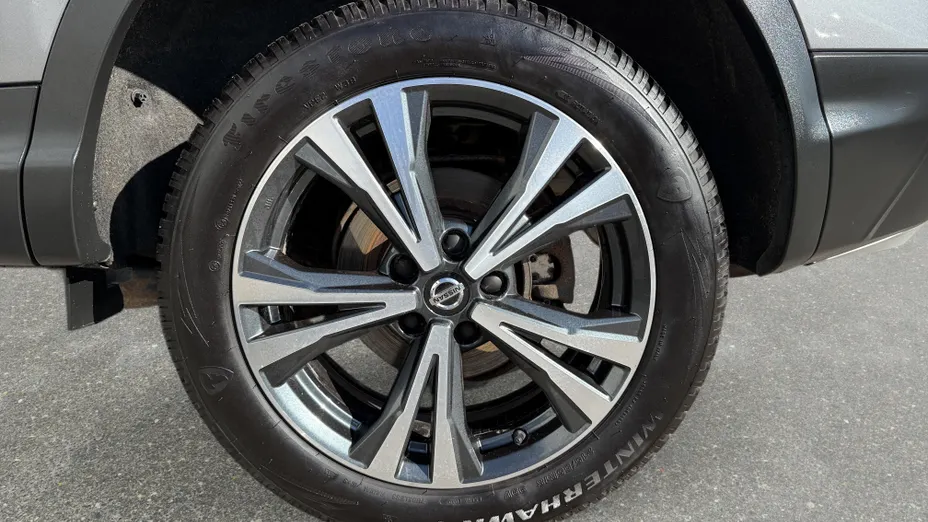 NISSAN Qashqai Qashqai 1.3 DIG-T N-Connecta DCT