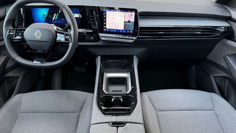 RENAULT Austral Austral 1.3 TCe mHEV Evolution aut