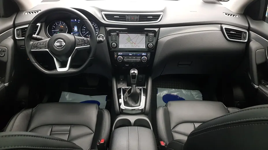 NISSAN Qashqai Qashqai 1.3 DIG-T Tekna DCT