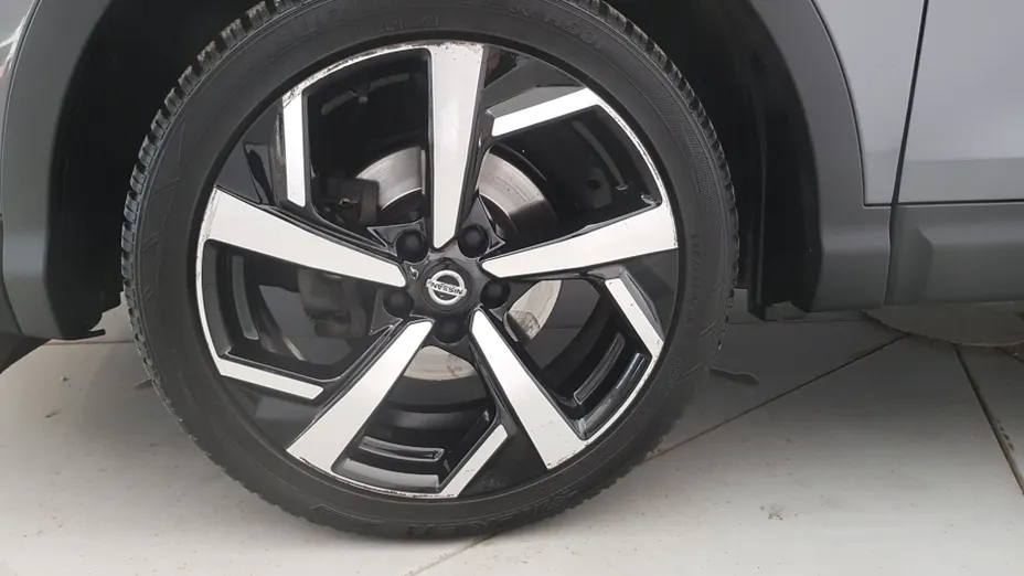 NISSAN Qashqai Qashqai 1.3 DIG-T Tekna DCT