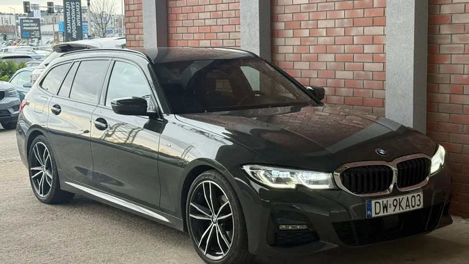 BMW Seria 3 320d xDrive mHEV M Sport sport-aut