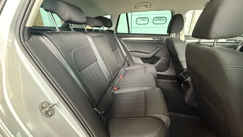 SKODA Superb Superb 2.0 TDI SCR Style DSG