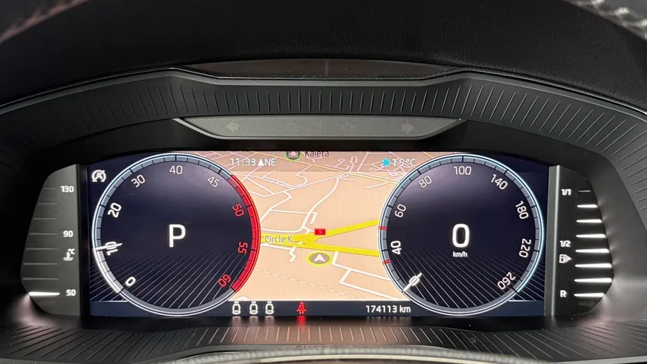 SKODA Superb Superb 2.0 TDI SCR Style DSG