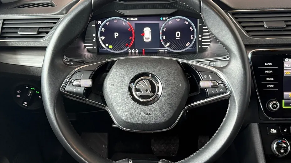 SKODA Superb Superb 2.0 TDI SCR Style DSG