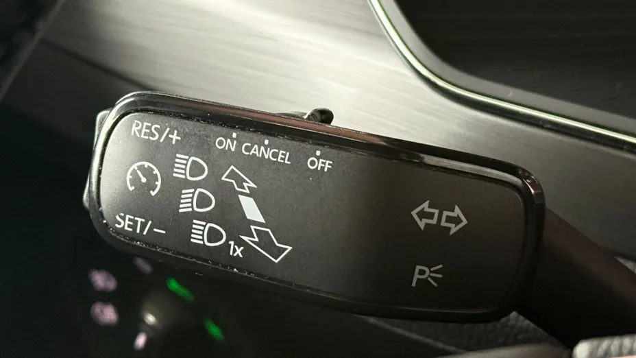 SKODA Superb Superb 2.0 TDI SCR Style DSG