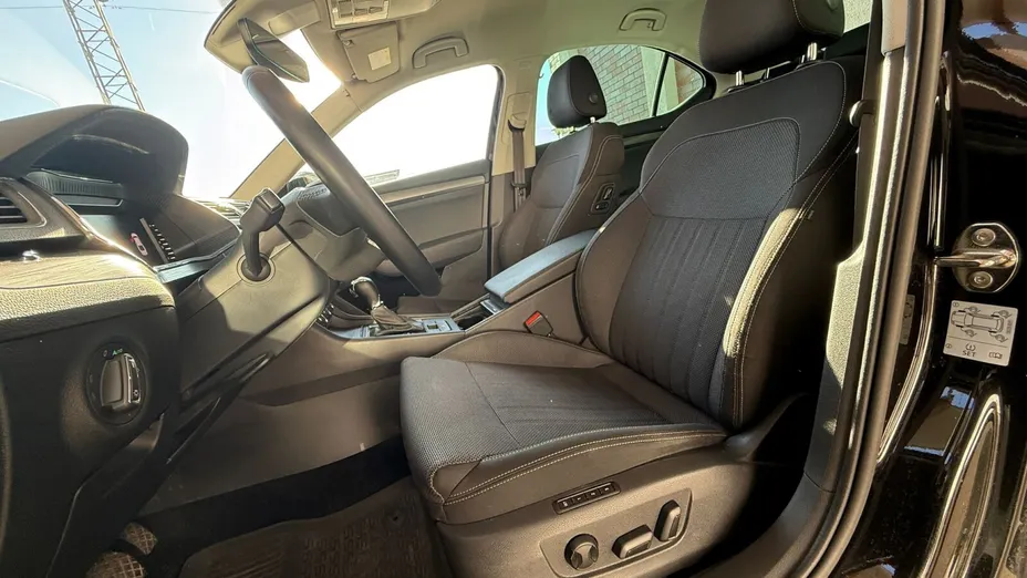 SKODA Superb Superb 2.0 TDI SCR Style DSG