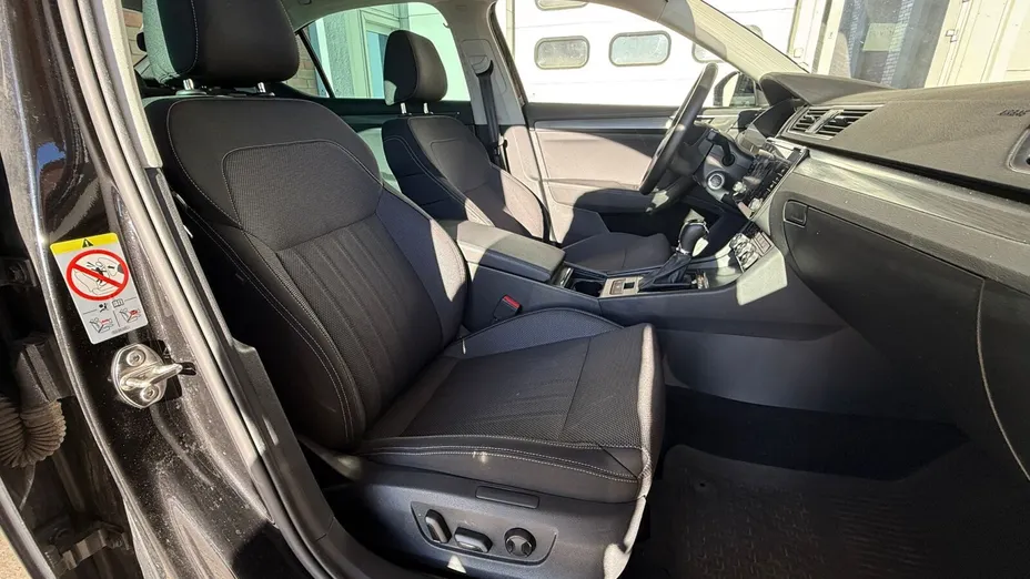 SKODA Superb Superb 2.0 TDI SCR Style DSG