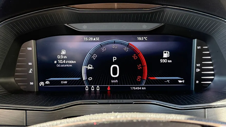 SKODA Superb Superb 2.0 TDI SCR Style DSG