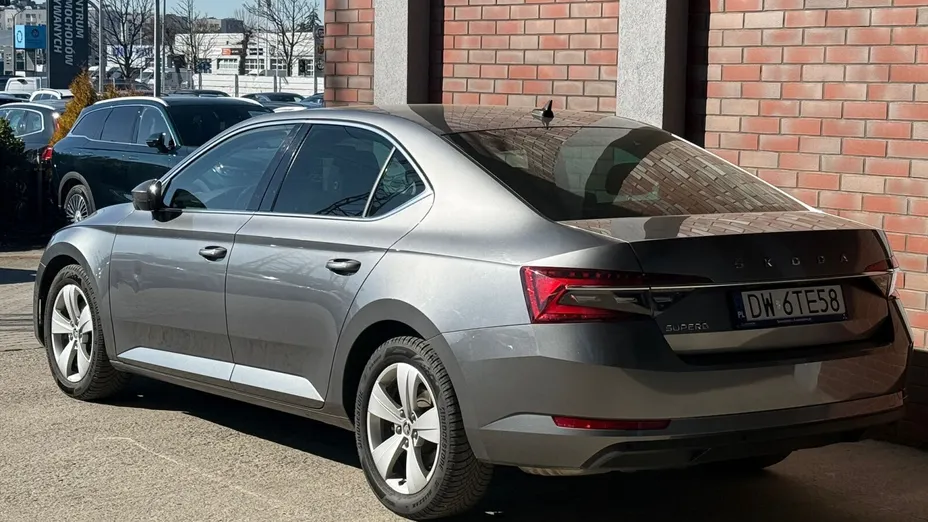 SKODA Superb Superb 2.0 TDI SCR Style DSG