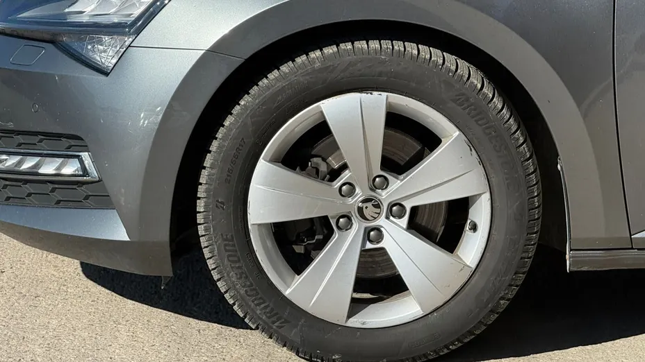 SKODA Superb Superb 2.0 TDI SCR Style DSG