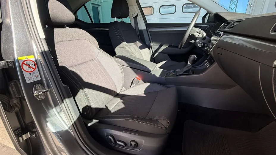 SKODA Superb Superb 2.0 TDI SCR Style DSG