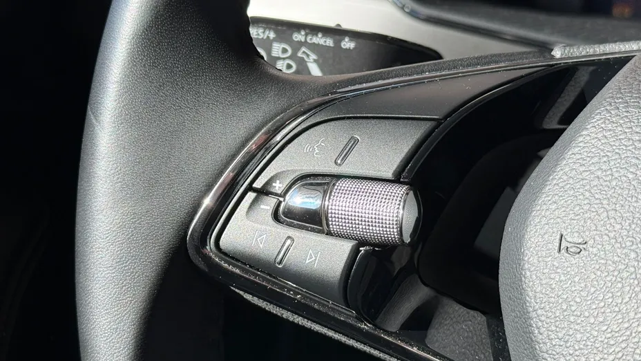 SKODA Superb Superb 2.0 TDI SCR Style DSG