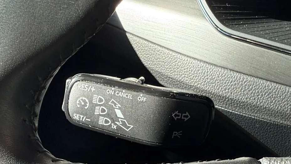 SKODA Superb Superb 2.0 TDI SCR Style DSG