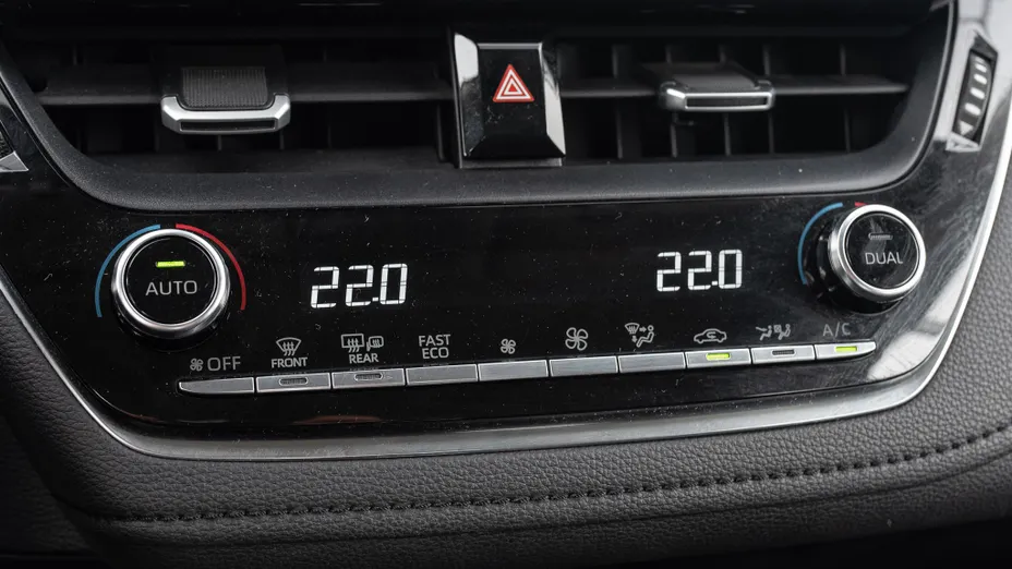 TOYOTA Corolla Corolla 1.5 Comfort