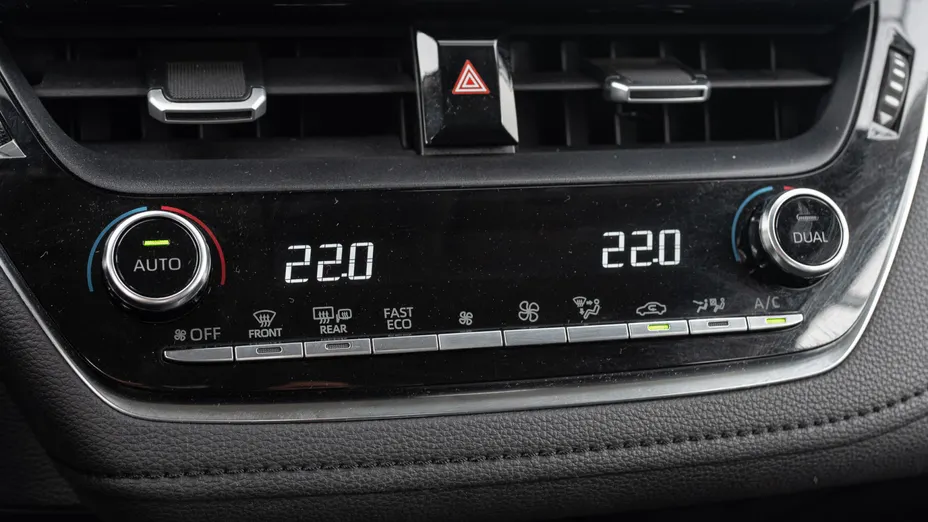 TOYOTA Corolla Corolla 1.5 Comfort