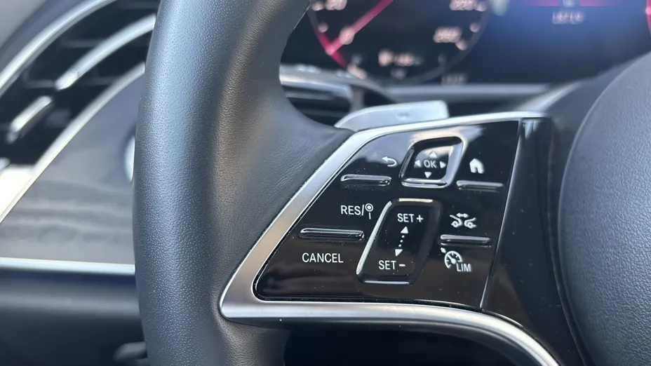 MERCEDES-BENZ E Klasa E 220 d mHEV 4-Matic Avantgarde 9G-Tronic