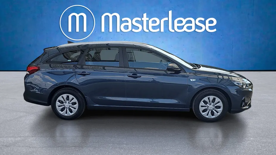 HYUNDAI i30 i30 1.5 DPI Classic +