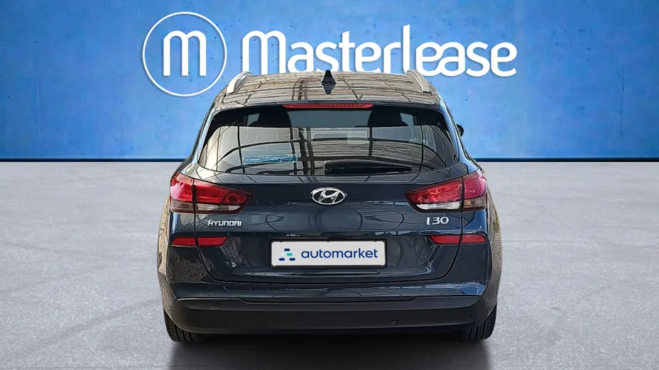 HYUNDAI i30 i30 1.5 DPI Classic +