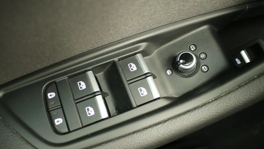 AUDI A4 A4 35 TFSI mHEV S Line S tronic