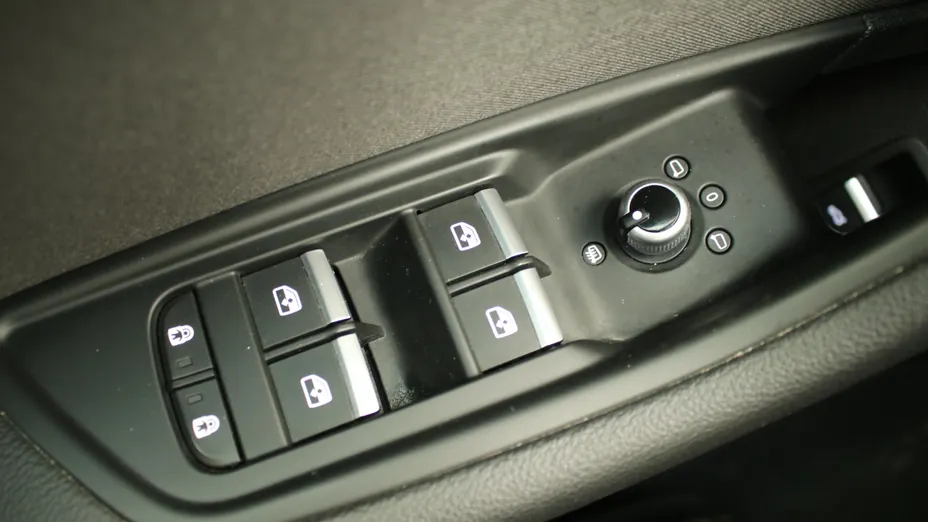 AUDI A4 A4 35 TFSI mHEV S Line S tronic