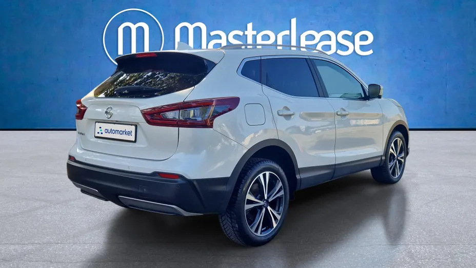 NISSAN Qashqai Qashqai 1.3 DIG-T N-Connecta DCT
