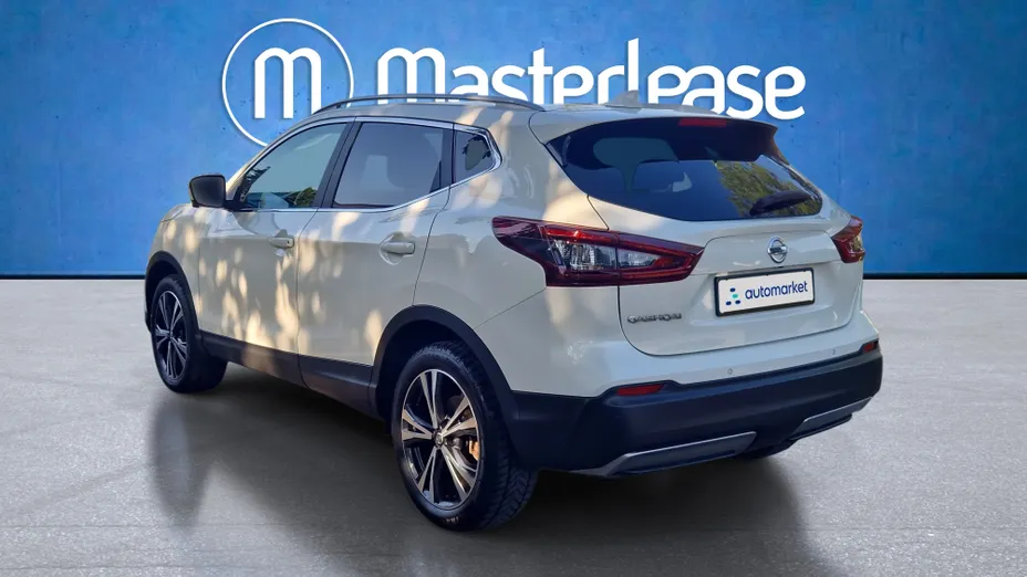 NISSAN Qashqai Qashqai 1.3 DIG-T N-Connecta DCT