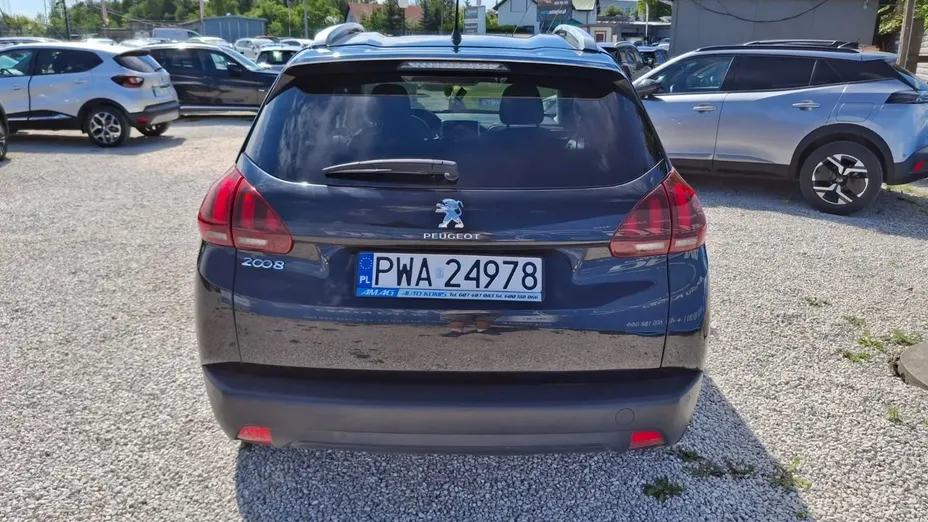 PEUGEOT 2008 -