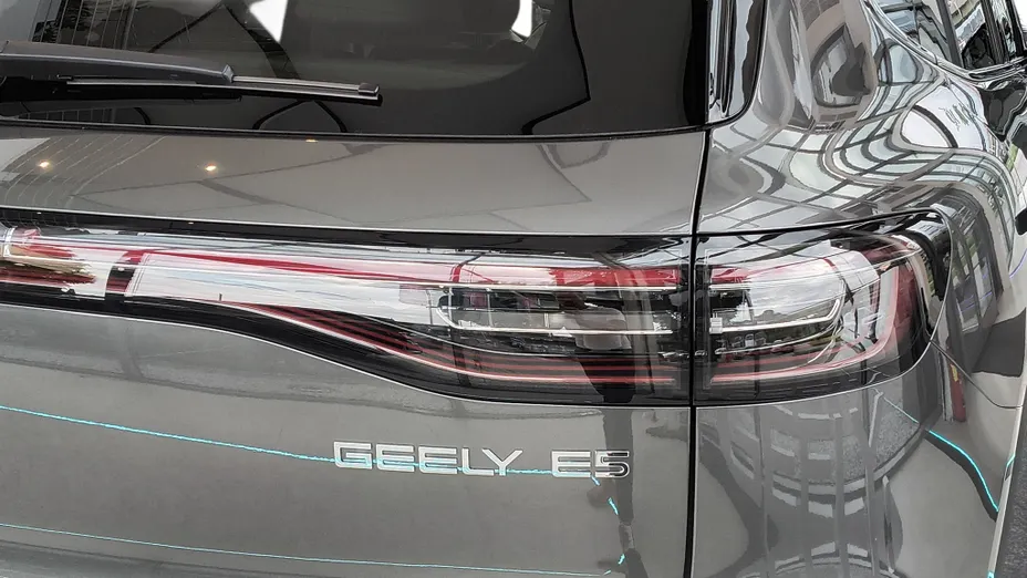 GEELY E5 EX5 60.22kWh Max Nowy