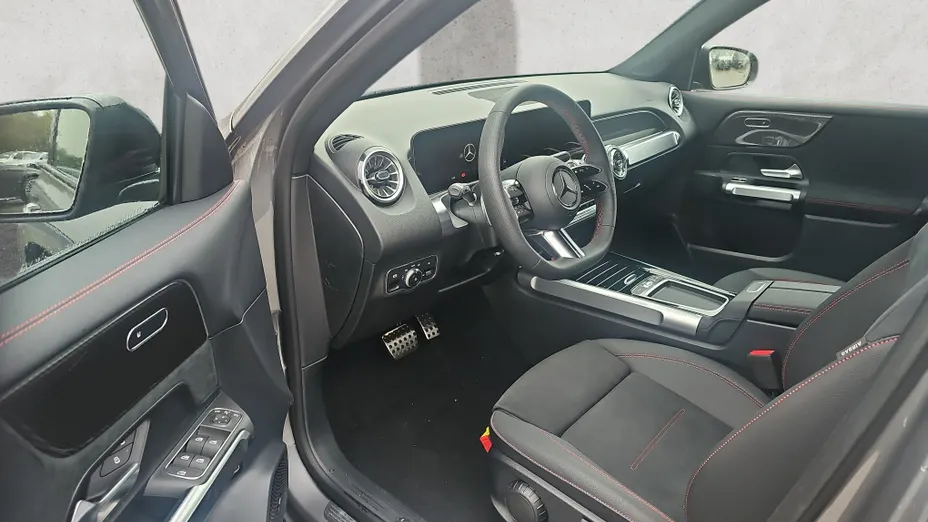 MERCEDES-BENZ GLB GLB 200 d 4-Matic AMG Line 8G-DCT Nowy