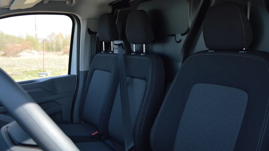 VOLKSWAGEN Transporter Transporter TDI L2H1