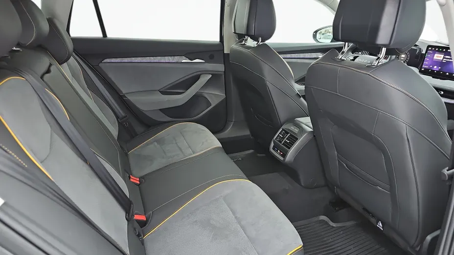 SKODA Superb Superb 1.5 TSI Plug-in Hybrid Selection DSG