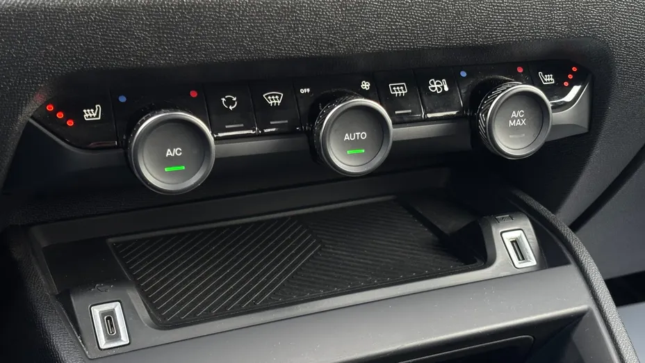 CITROEN C4 X C4 X 1.2 PureTech Max S&S EAT8