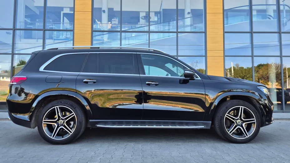 MERCEDES-BENZ GLS -