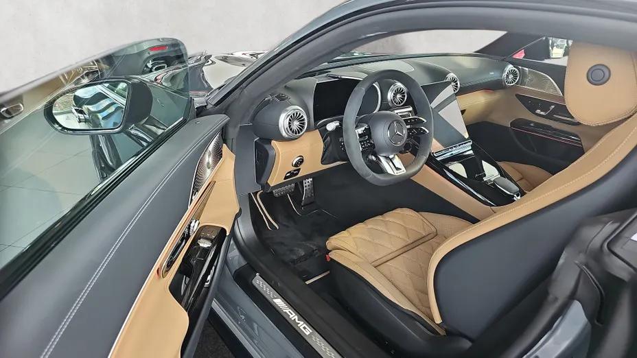 MERCEDES-BENZ AMG GT Mercedes AMG GT 55 4Matic+ Nowy