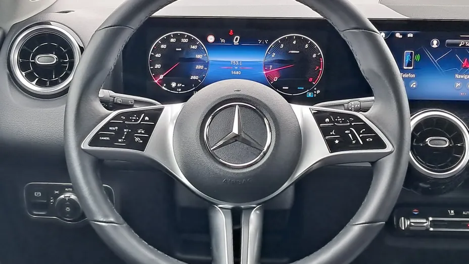 MERCEDES-BENZ GLB GLB 200 mHEV Progressive 7G-DCT