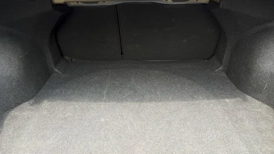 HYUNDAI Elantra Elantra 1.6 Modern CVT