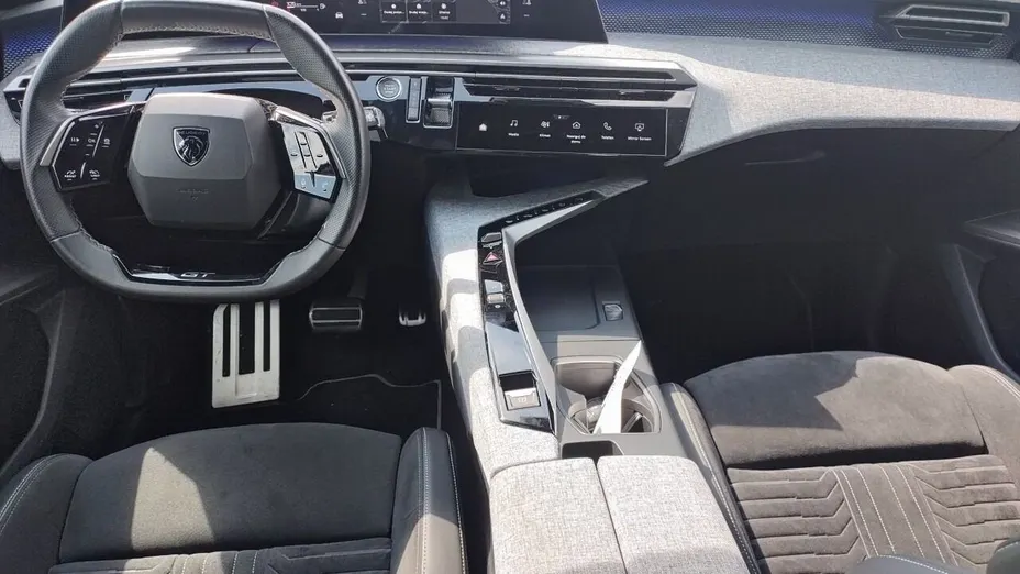 PEUGEOT 3008 3008 1.2 PureTech mHEV GT e-DCS6
