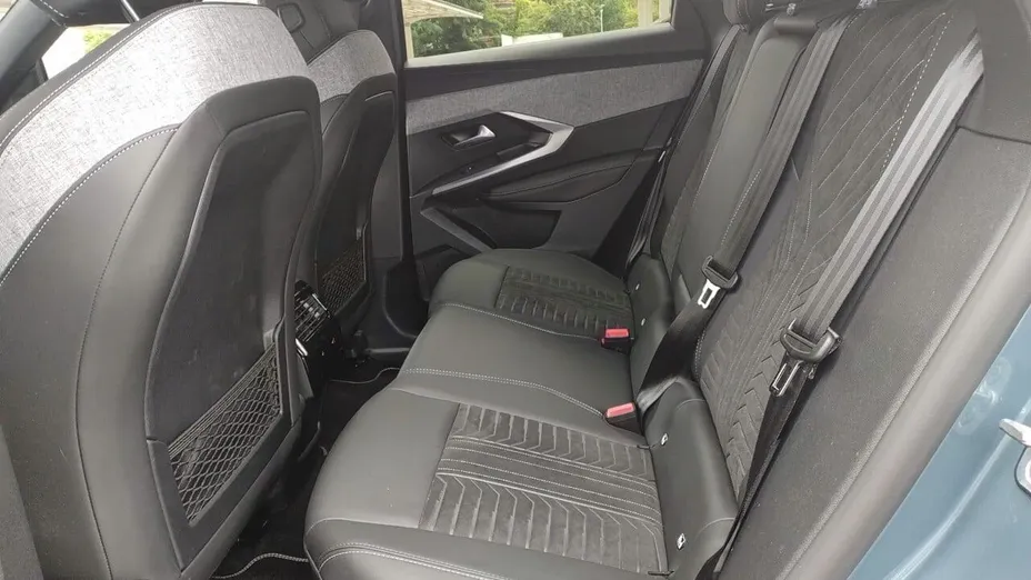 PEUGEOT 3008 3008 1.2 PureTech mHEV GT e-DCS6