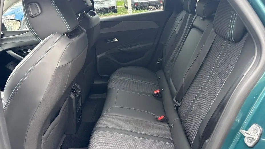 PEUGEOT 308 308 1.2 PureTech Allure S&S EAT8