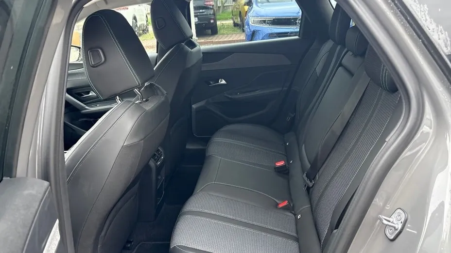 PEUGEOT 308 308 1.2 PureTech Allure S&S EAT8