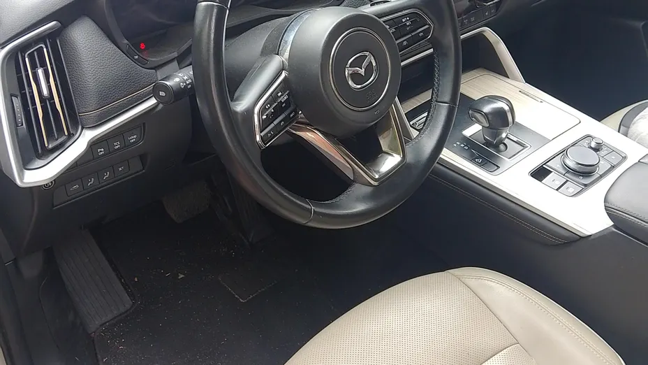 MAZDA CX-90 -