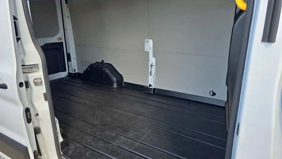 FORD Transit E-Transit 350 L3H2 RWD Trend