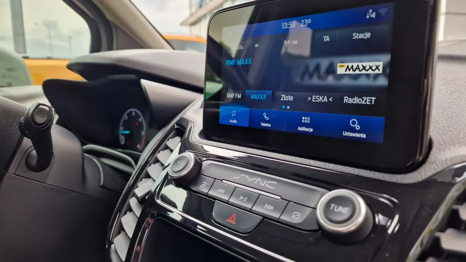 FORD Tourneo Connect Gr. Tourneo Connect 1.5 EcoBlue Titanium