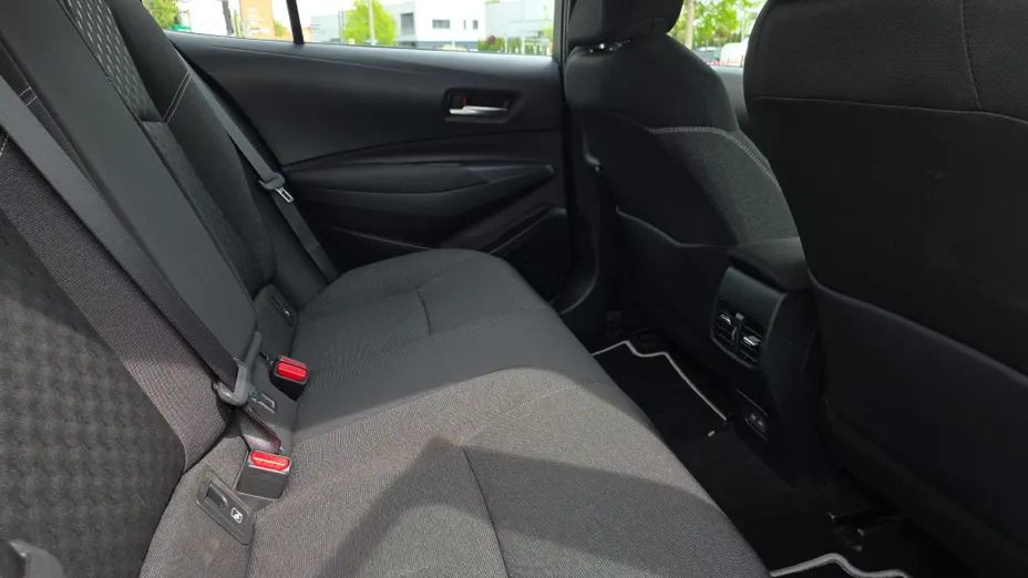 TOYOTA Corolla Corolla 1.8 Hybrid Comfort