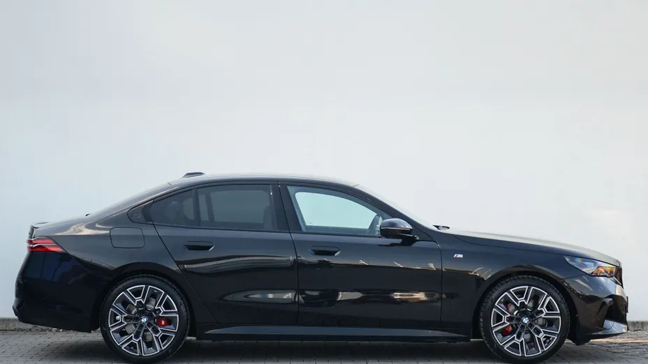 BMW Seria 5 520d xDrive mHEV M Sport aut