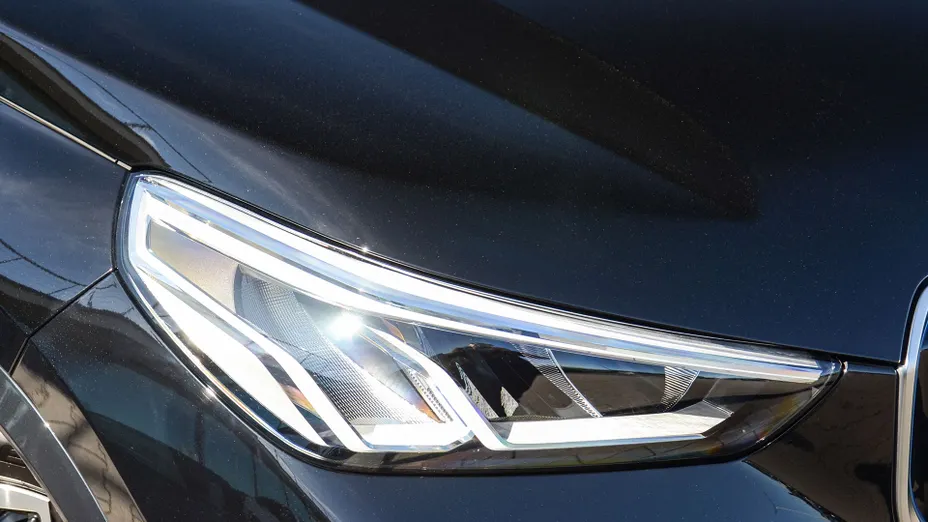 BMW iX1 iX1 xDrive30 66.5kWh xLine