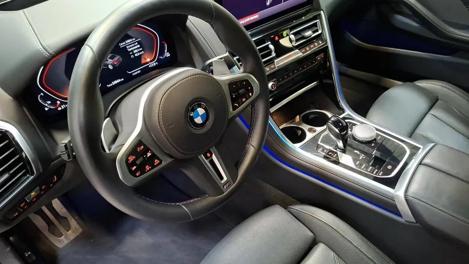 BMW Seria 8 M850i xDrive