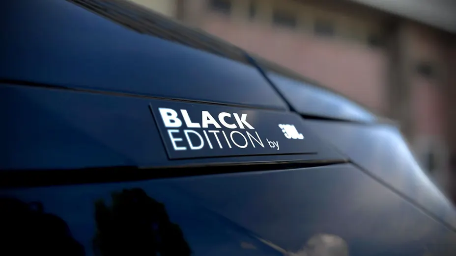 TOYOTA RAV4 RAV4 2.5 Hybrid Black Edition by JBL 4x4