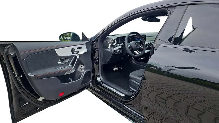 MERCEDES-BENZ CLA CLA 200 AMG Line 7G-DCT Nowy
